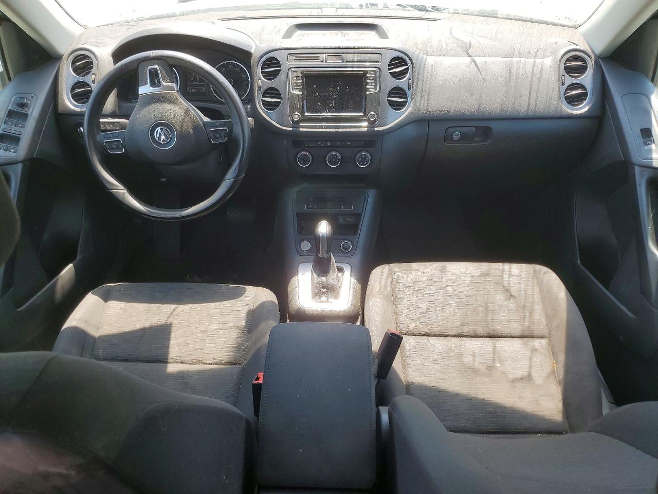 2018 Volkswagen All other VIN WVGAV7AX2JK003302 photo 8