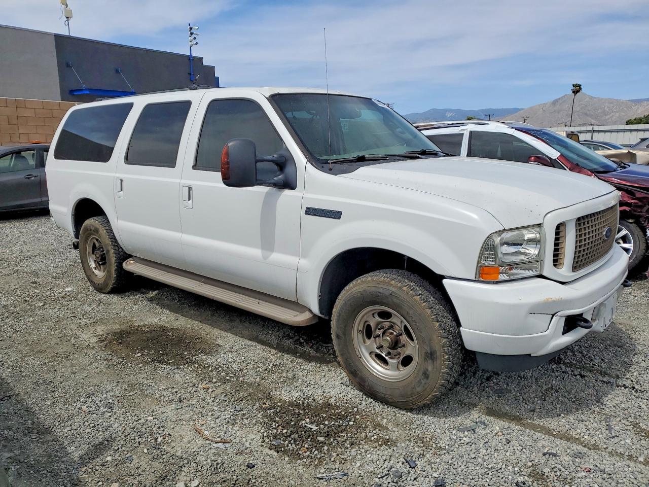 2004 Ford Excursion VIN 1FMNU44P84EA16976 photo 4