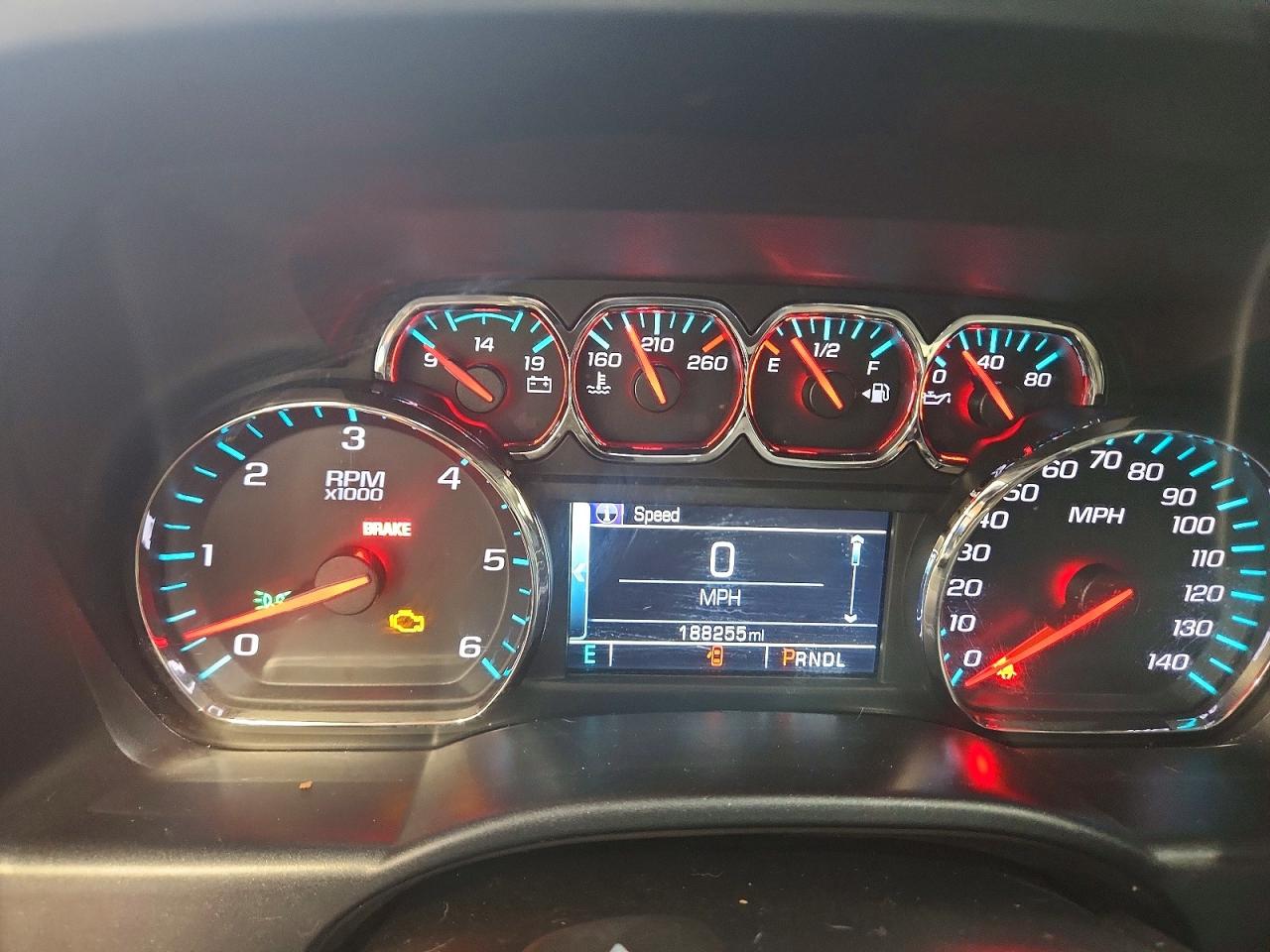2018 CHEV Silverado VIN 3GCUKREC8JG359872 photo 9
