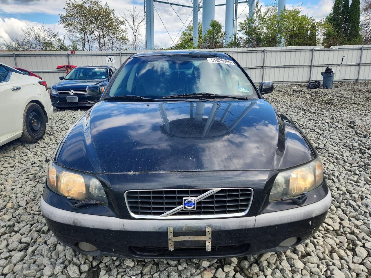 2004 VOLV S60 VIN YV1RH59H142398023 photo 5