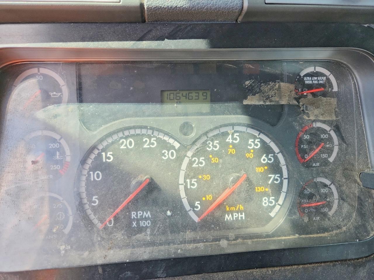 2011 FREIGHTLINER All other VIN 1FUJGEDV5BSAZ4530 photo 8