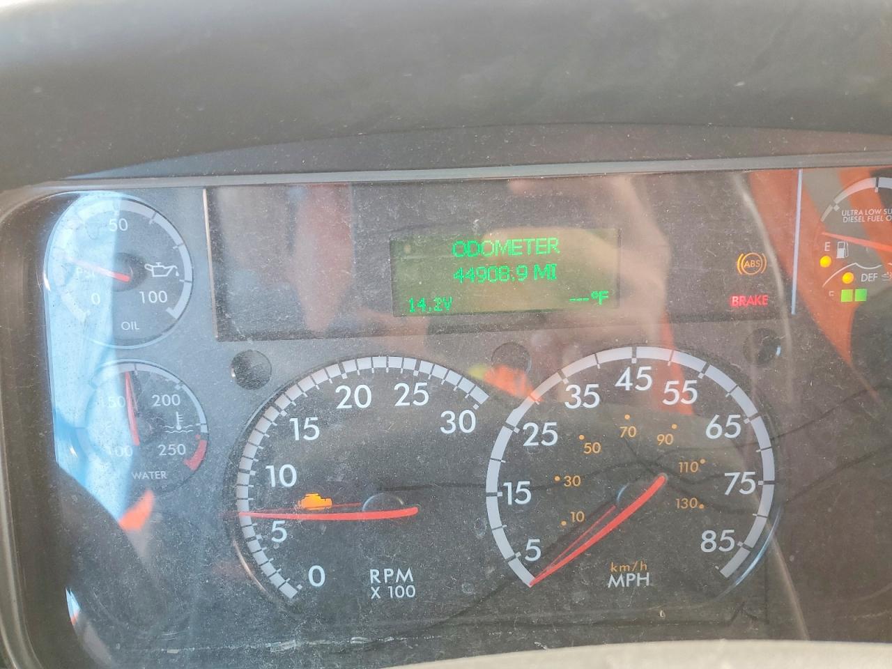 2019 FREIGHTLINER All other VIN 1FVACXFD3KHKF7902 photo 8