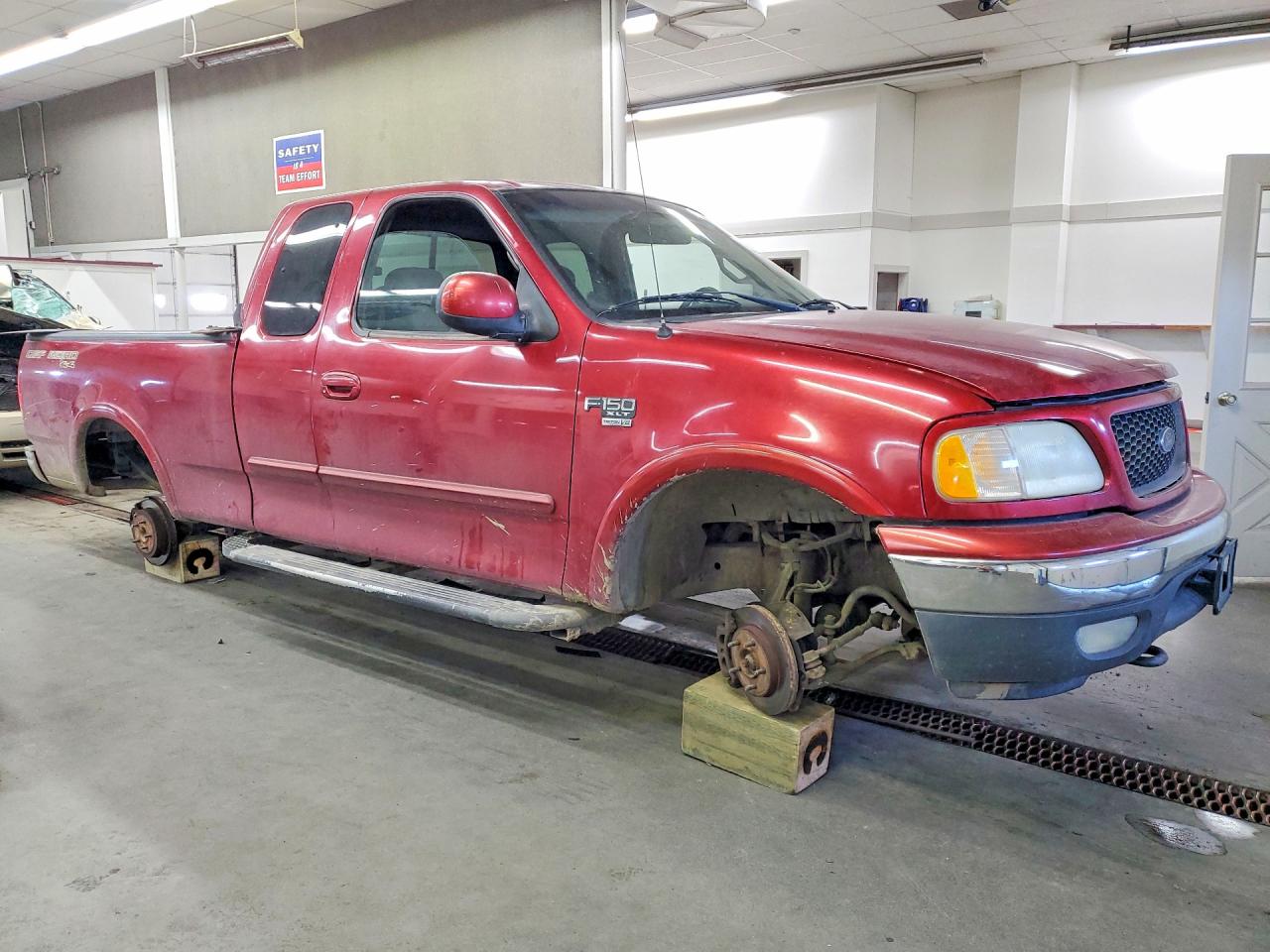 2001 Ford All models VIN 2FTRX18L61CA30766 photo 4