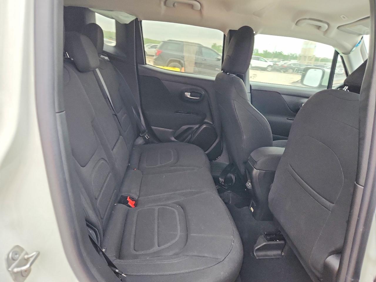 2019 Jeep Renegade VIN ZACNJBBB6KPK74228 photo 10