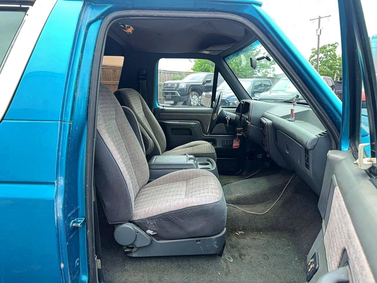 1990 FORD Bronco VIN 1FMEU15H7LLB17409 photo 5