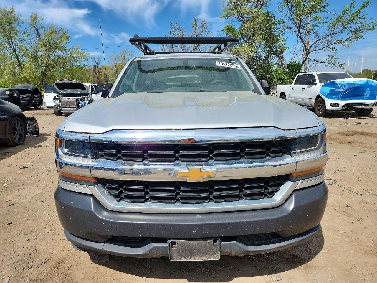2018 Chevrolet All models VIN 1GCRCNEH6JZ280594 photo 5