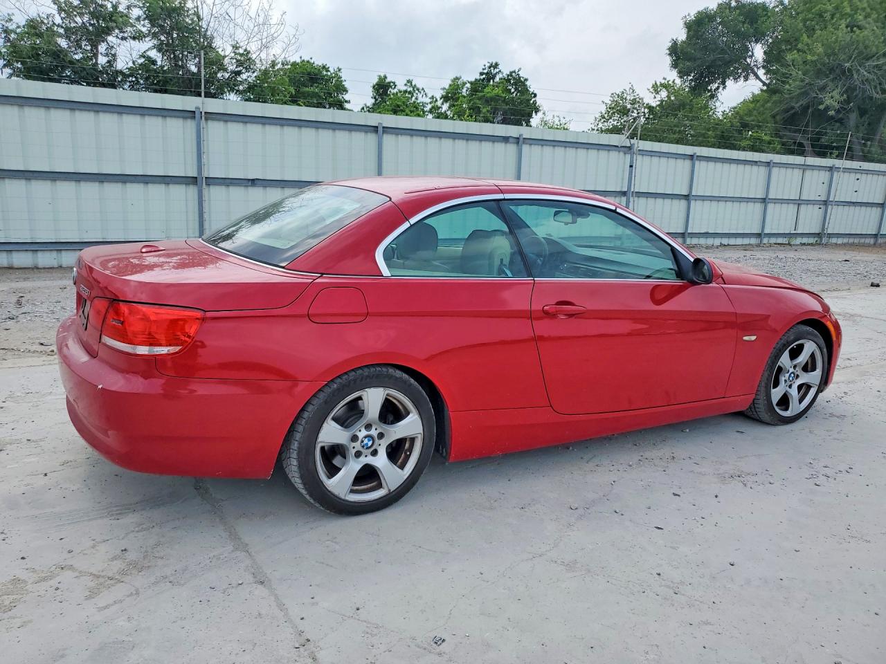 2007 BMW 3 series VIN WBAWL13557PX14929 photo 3