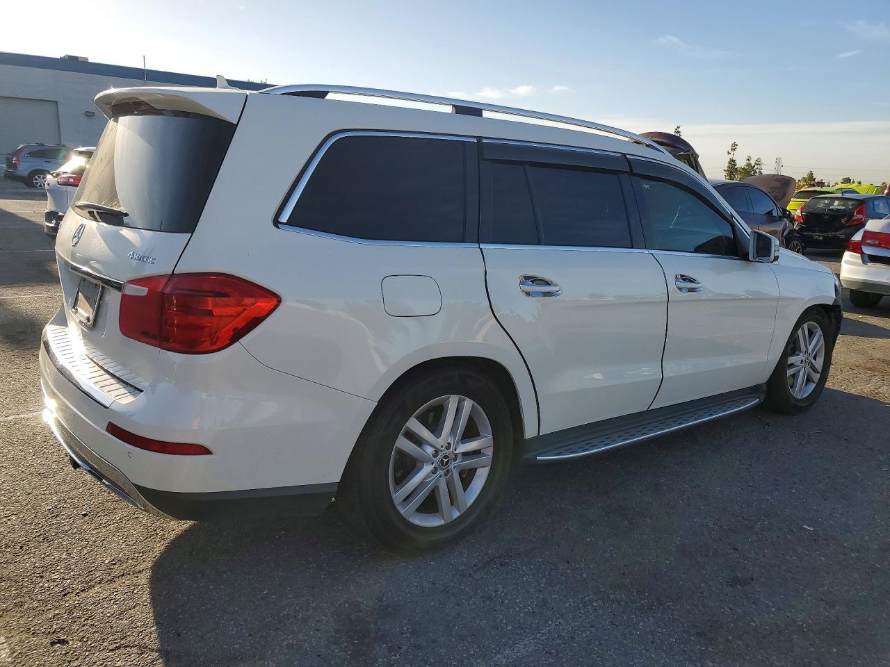 2013 Mercedes-Benz Gl-class VIN 4JGDF7CE7DA196224 photo 3