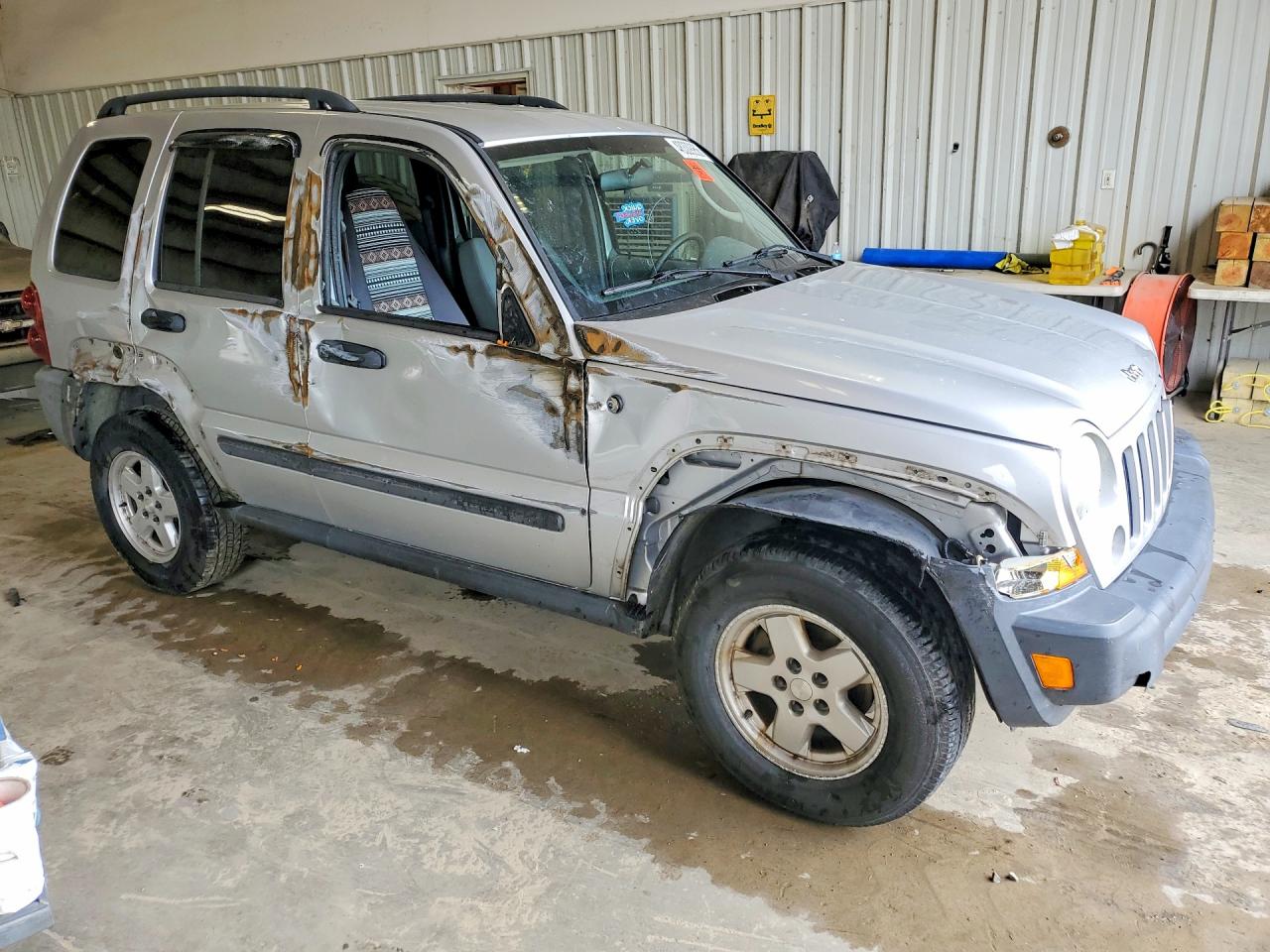 2007 Jeep Liberty VIN 1J4GK48K67W514538 photo 4