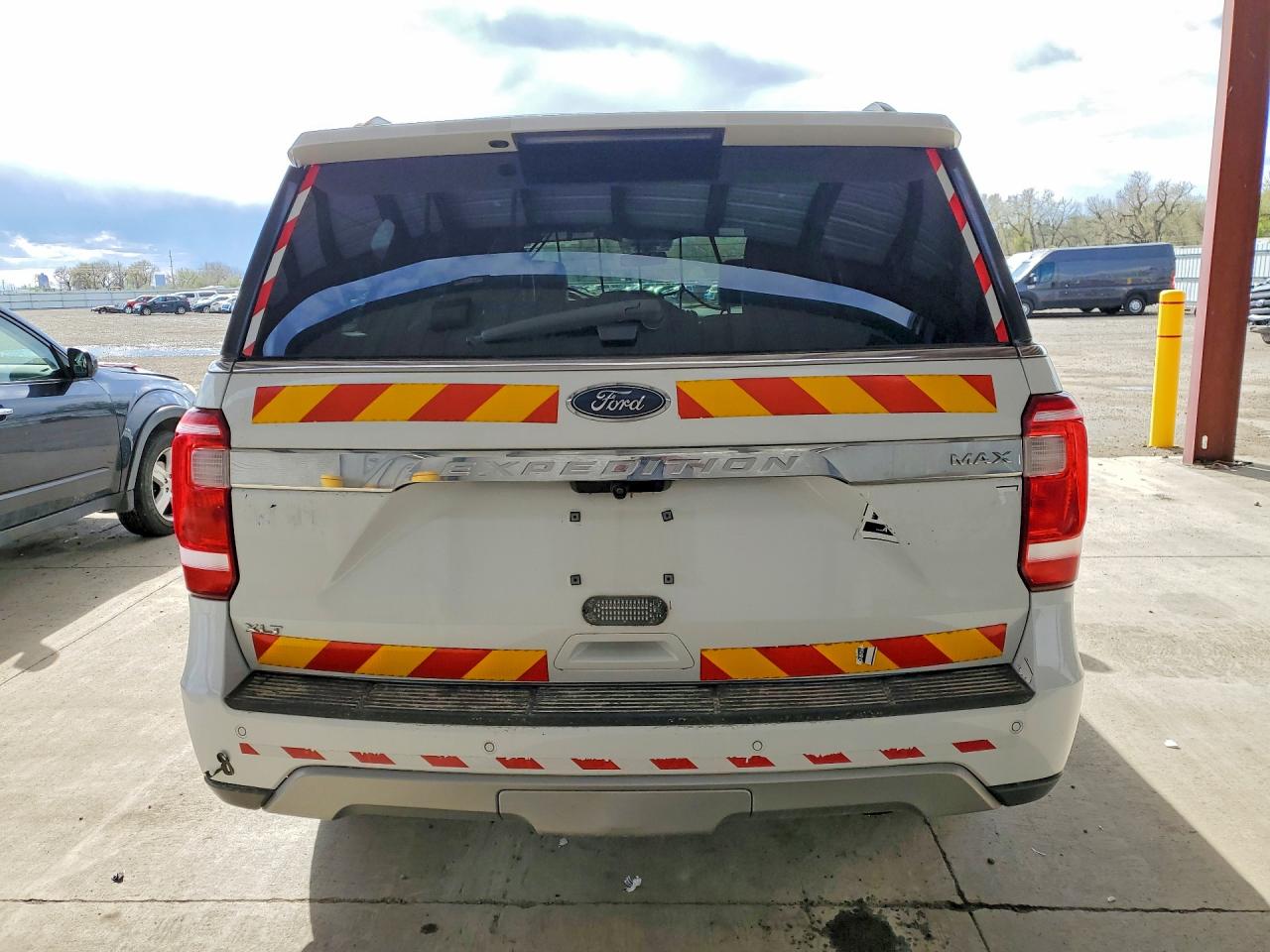 2021 Ford Expedition VIN 1FMJK1JT1MEA24857 photo 6