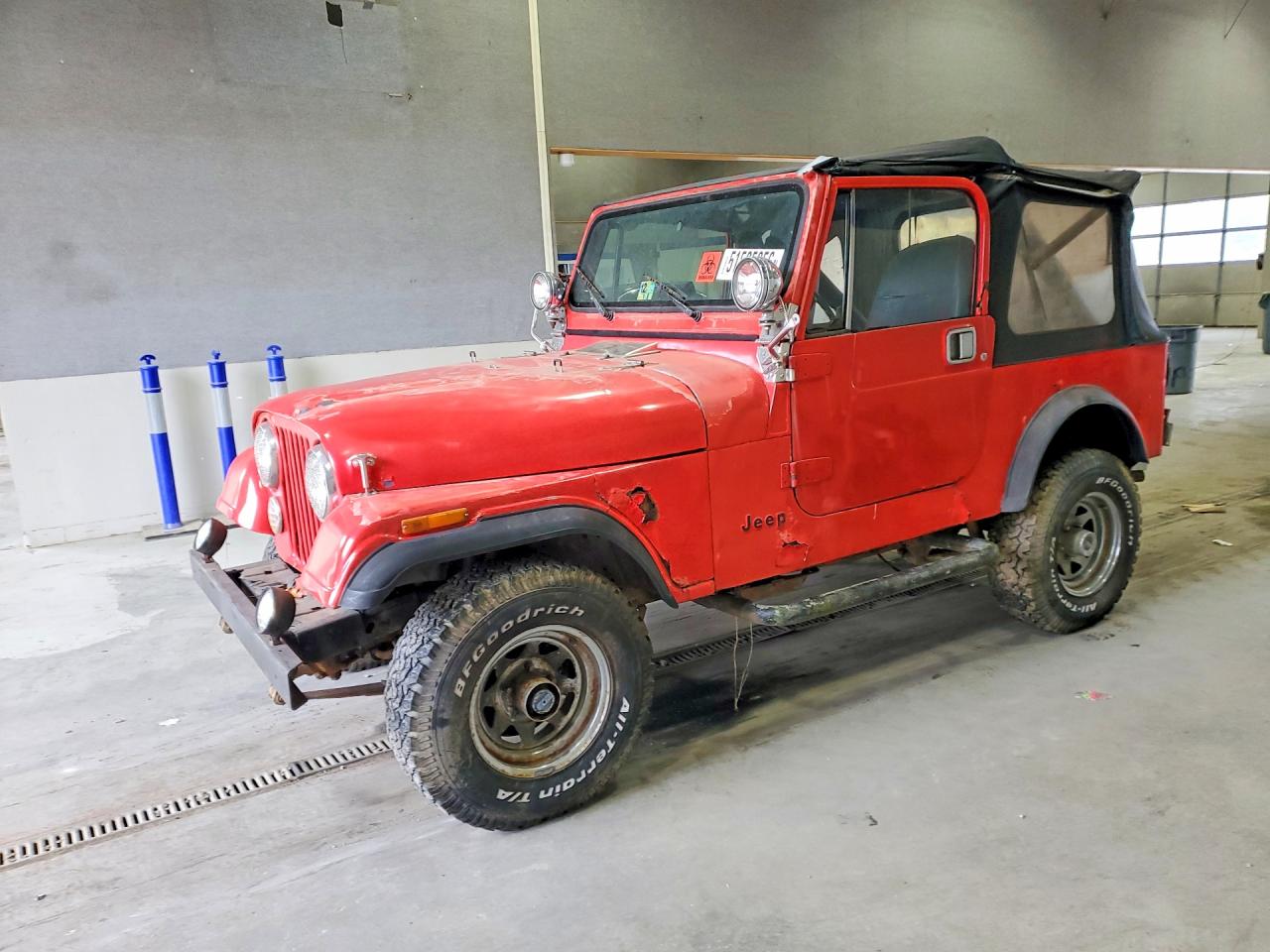 1983 JEEP Cj VIN 1JCCM87EXDT051817 photo 1