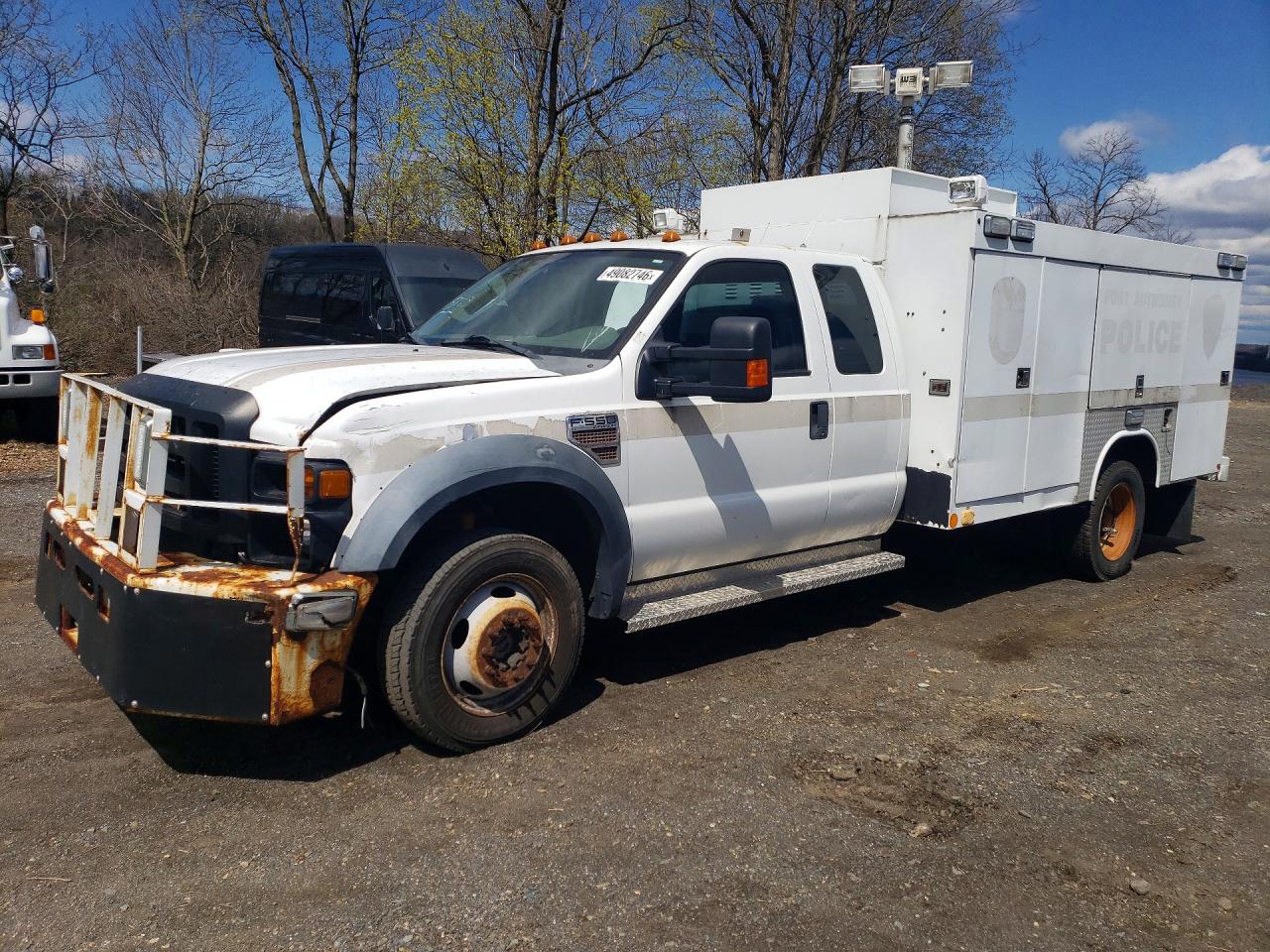 2010 Ford F550 VIN 1FDAX5HR9AEA82553 photo 1