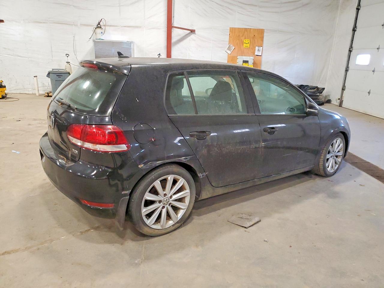 2014 Volkswagen Golf VIN WVWNM7AJ3EW007877 photo 3
