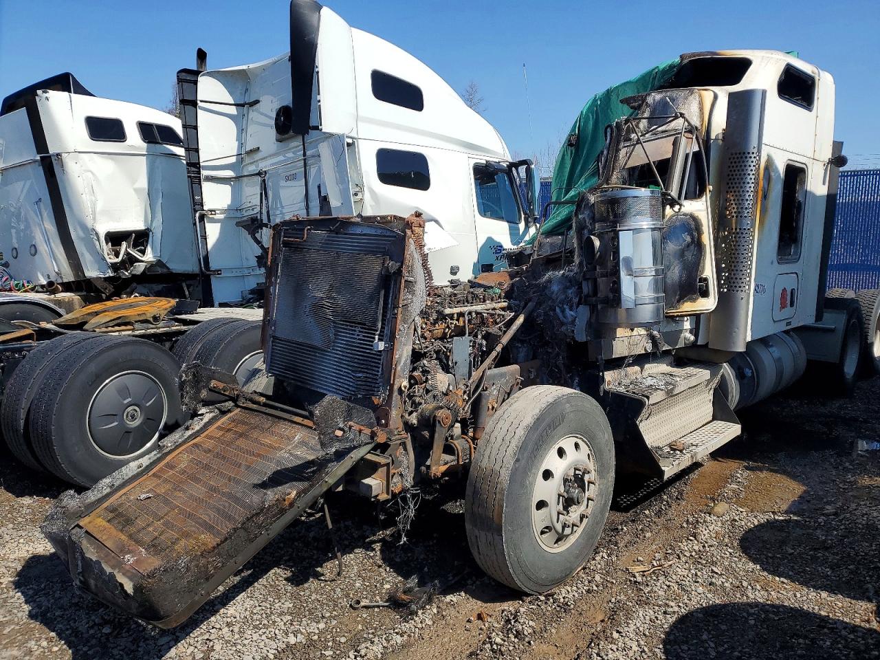 2022 KENWORTH All other VIN 1XKWDP9X5NR982932 photo 2