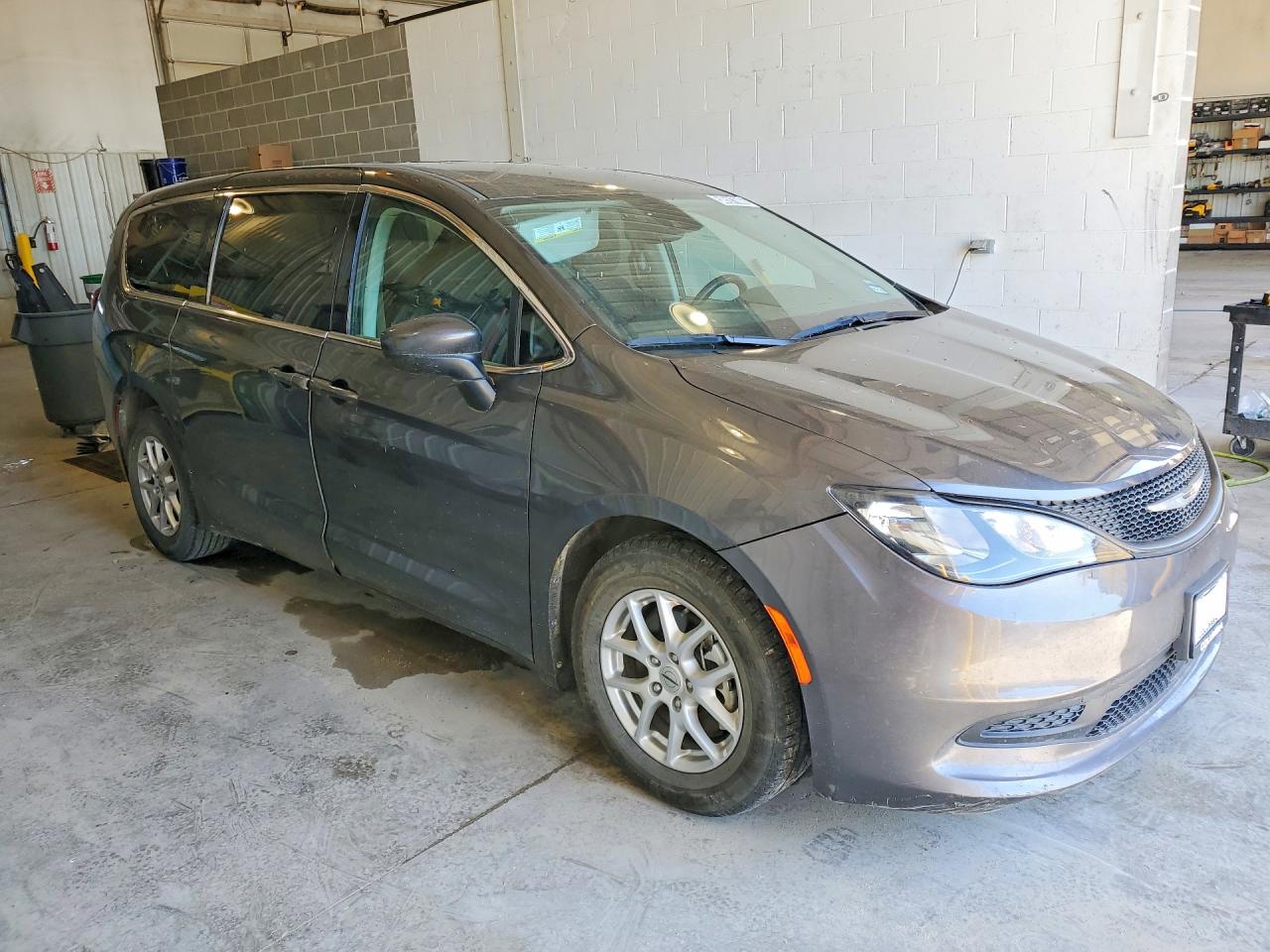 2023 CHRYSLER Minivan VIN 2C4RC1CG4PR534597 photo 4