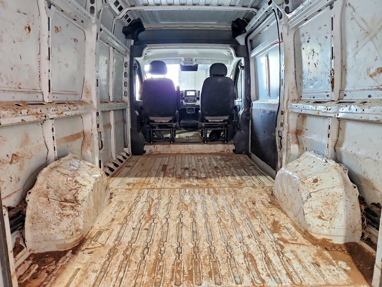 2025 RAM Promaster VIN 3C6LRVCG5SE505025 photo 10