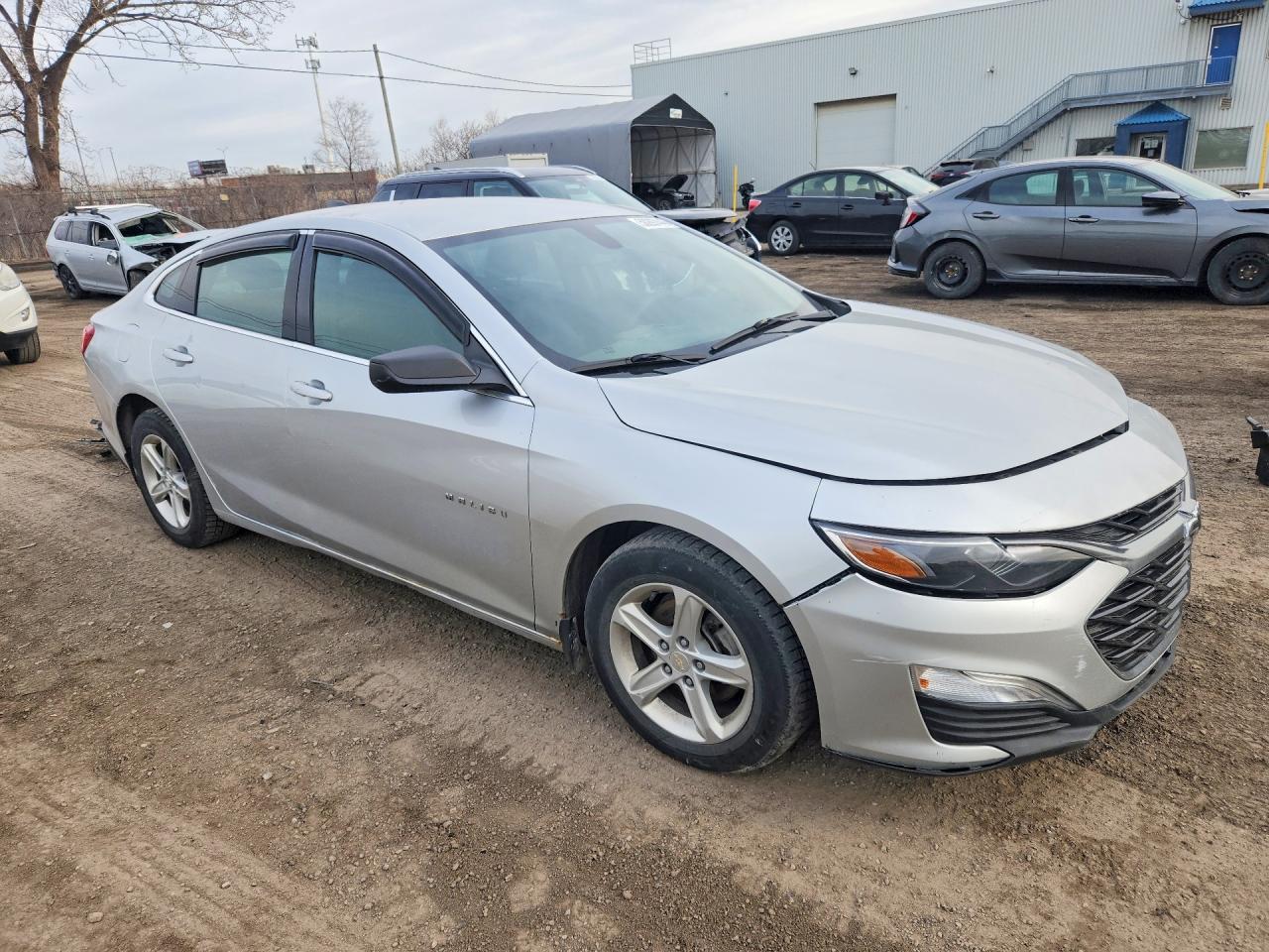 2020 Chevrolet Malibu VIN 1G1ZB5ST5LF025959 photo 4