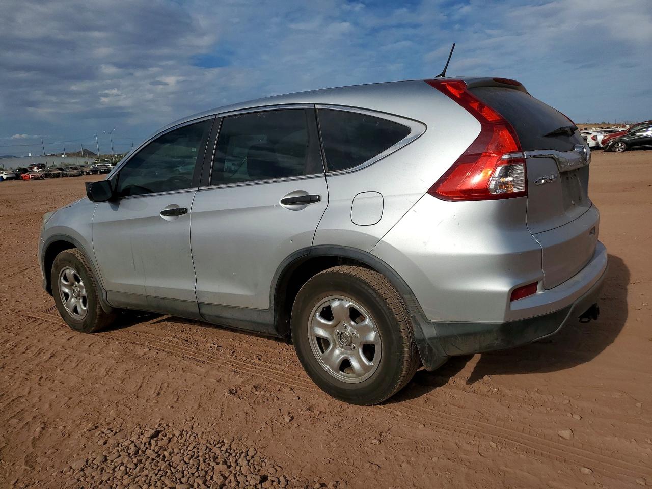 2015 Honda Crv VIN 3CZRM3H31FG703617 photo 2