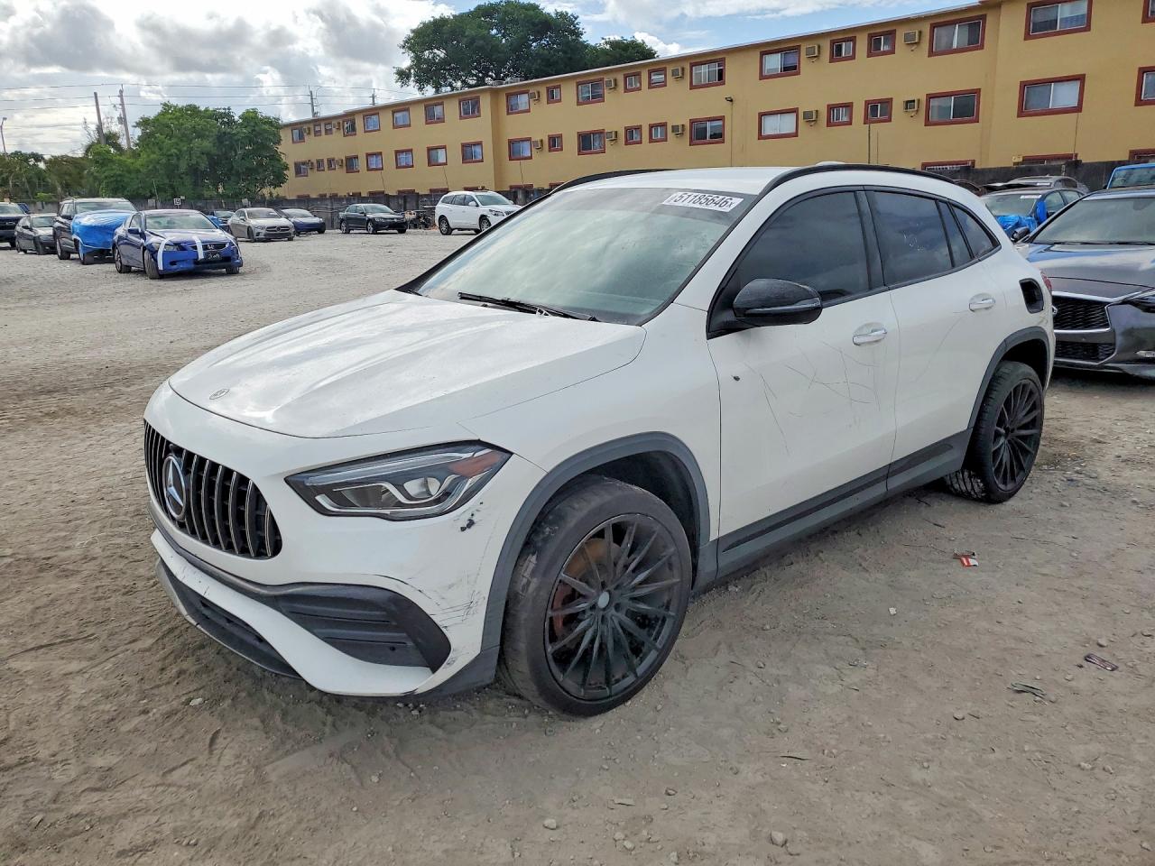 2021 Mercedes-Benz Gla-class VIN W1N4N4GB1MJ310880 photo 1