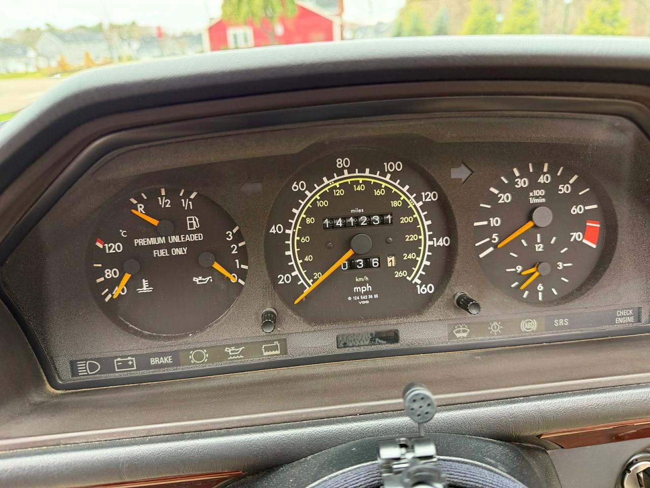 1995 Mercedes-Benz E-class VIN WDBEA66E8SC282817 photo 8