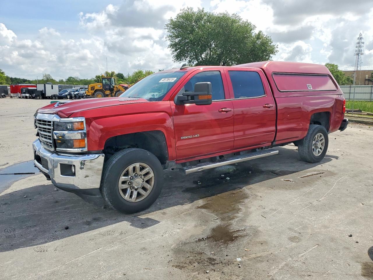 2018 Chevrolet All models VIN 1GC1KVEY2JF140382 photo 1