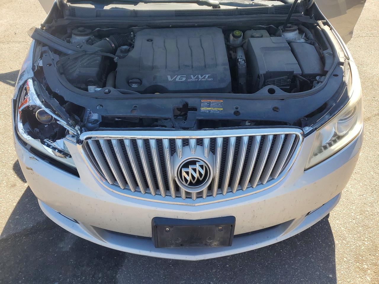 2011 Buick Lacrosse VIN 1G4GD5ED0BF238096 photo 11