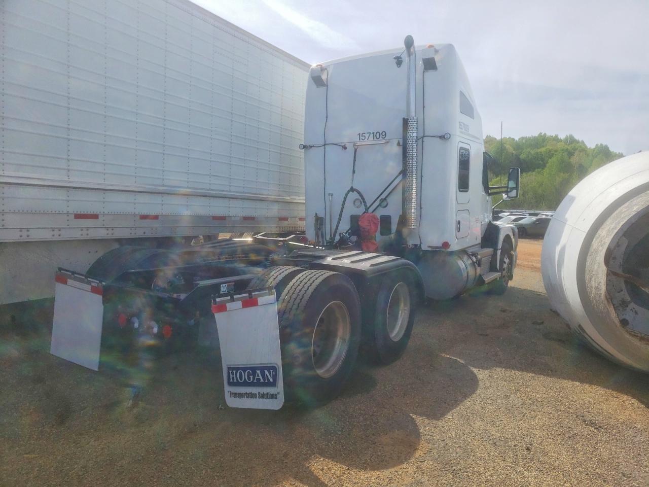 2025 KENWORTH All other VIN 1XKYD49X7SJ137470 photo 4