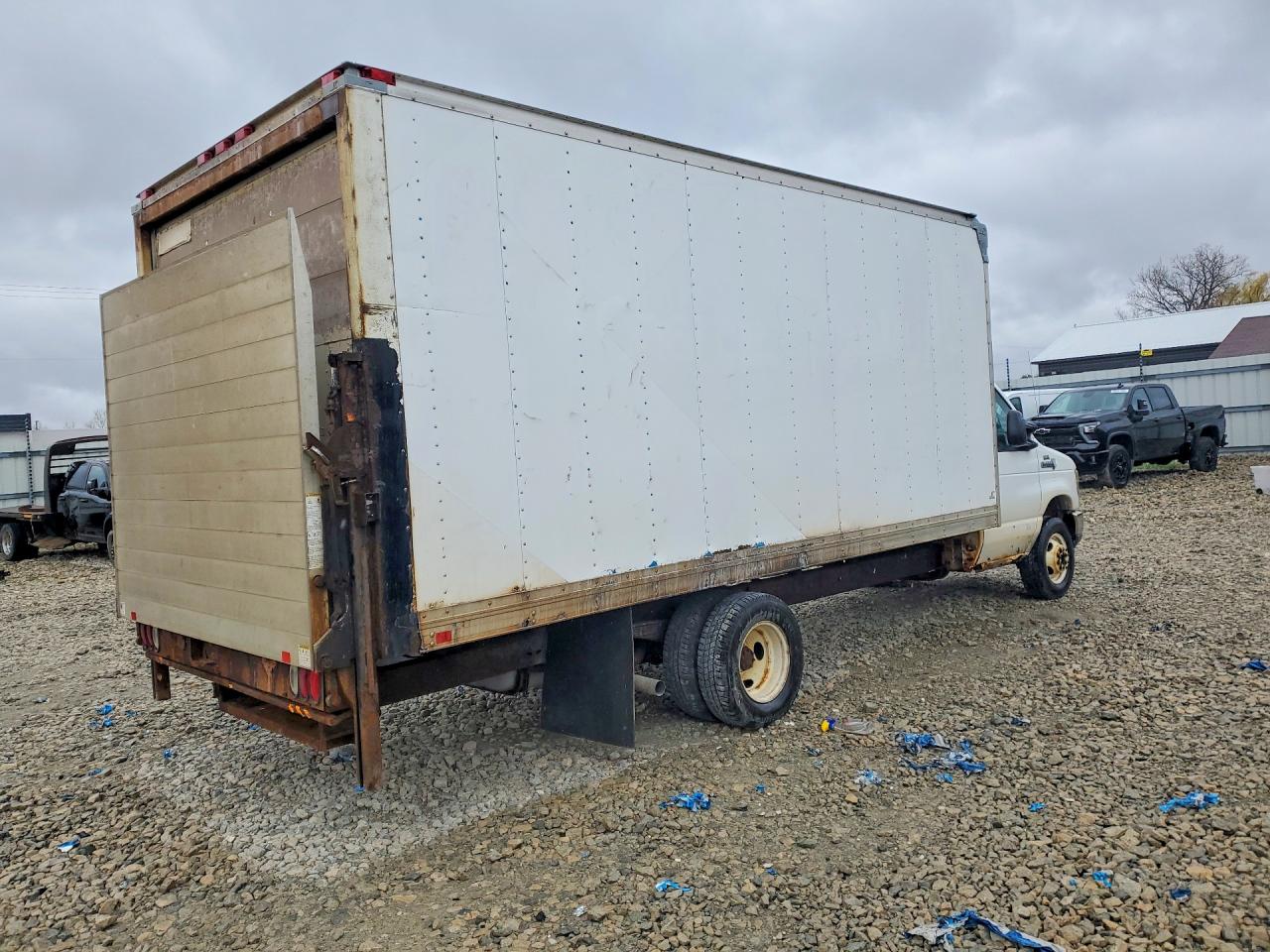 2009 Ford All models VIN 1FDXE45S29DA69288 photo 3