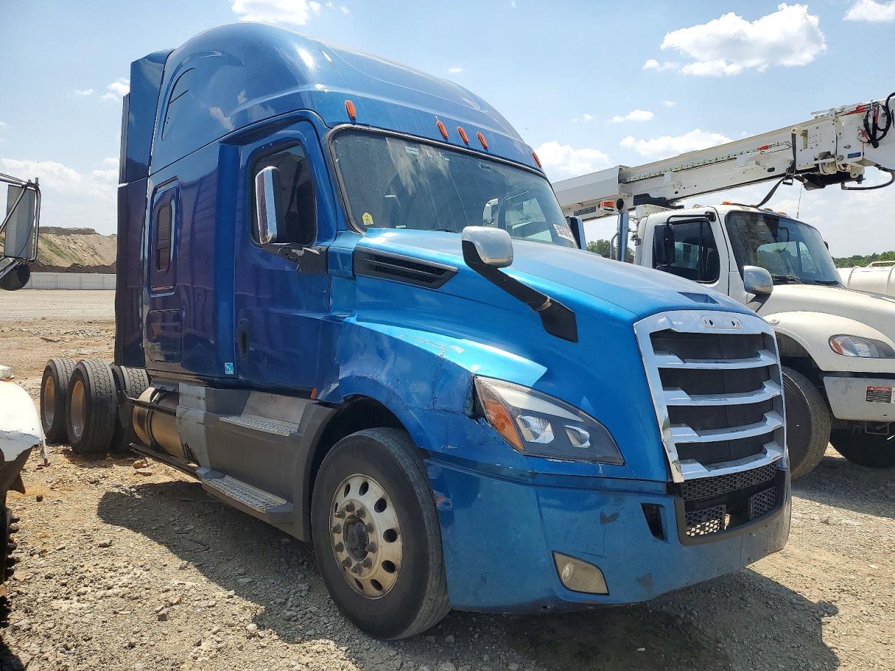 2019 FREIGHTLINER All other VIN 3AKJHHDR6KSKD3301 photo 1
