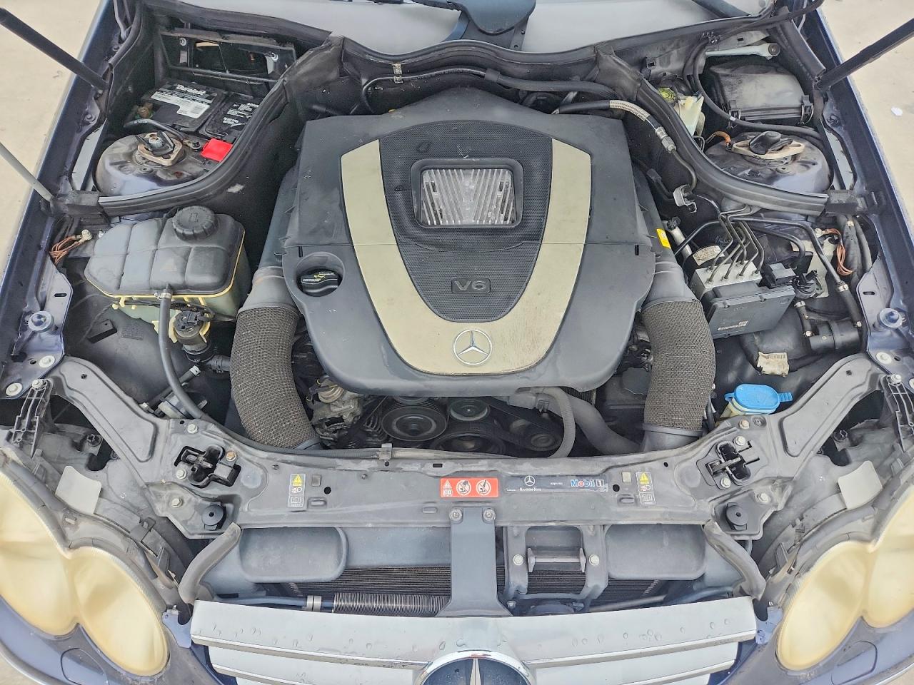 2007 Mercedes-Benz Clk-class VIN WDBTJ56H67F224013 photo 11