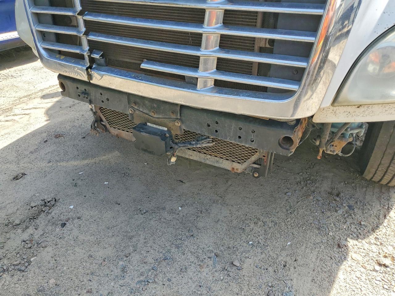 2013 FREIGHTLINER All other VIN 1FUJGLDR1DLBU4585 photo 9