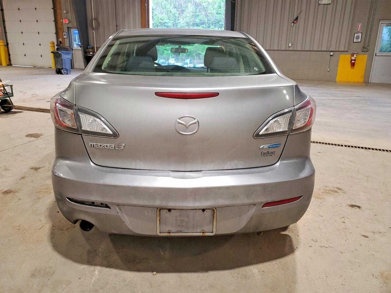 2012 MAZD 3 VIN JM1BL1V83C1584333 photo 6