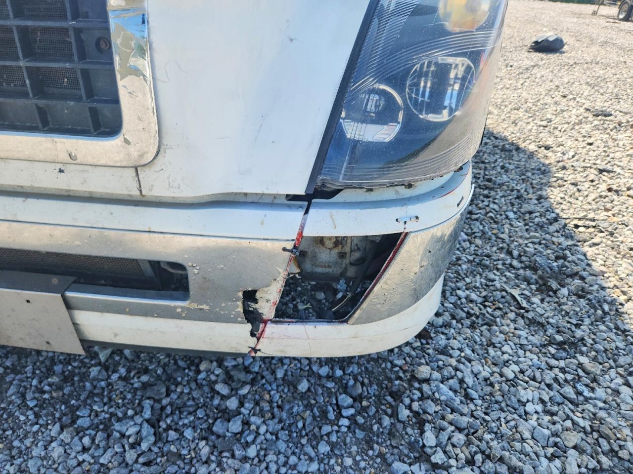 2018 VOLVO Vn VIN 4V4NC9EH4JN984195 photo 9