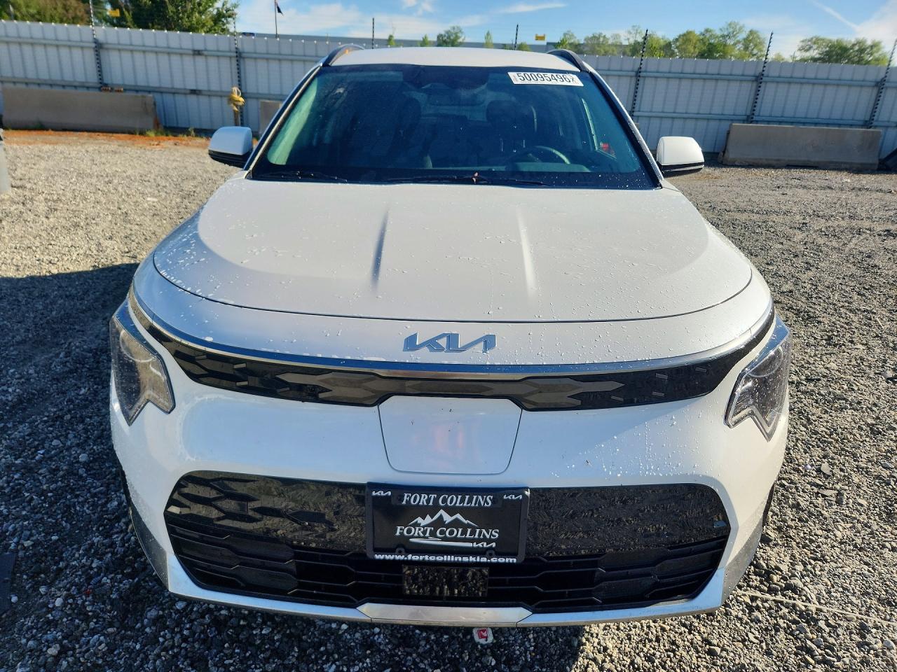 2025 Kia Niro VIN KNDCR3L13S5142390 photo 5