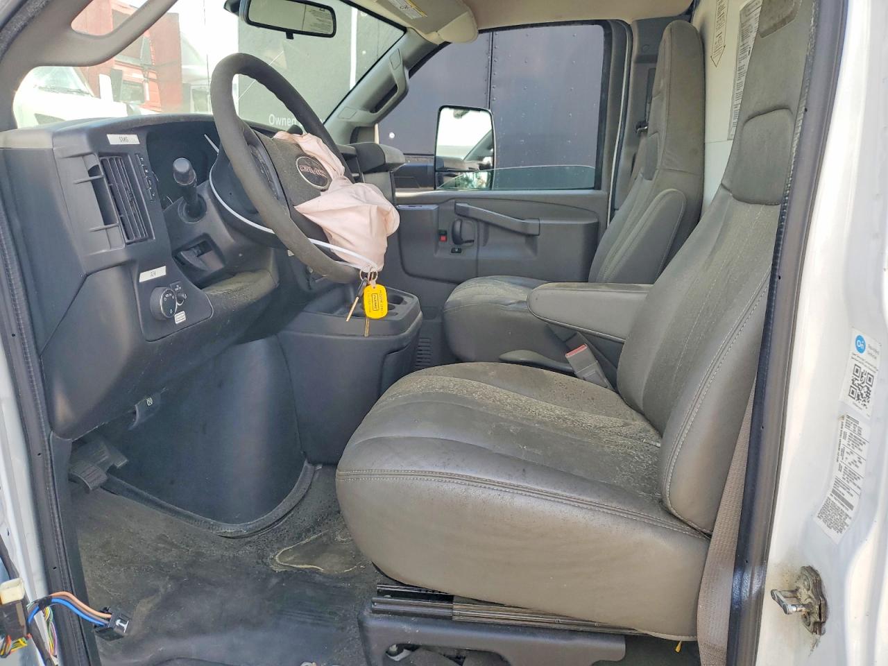2021 GMC Savana VIN 7GZ37TC7XMN011313 photo 7