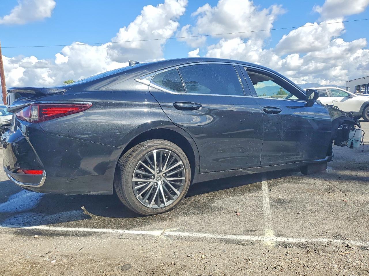 2024 Lexus Es300 VIN 58ADA1C10RU044521 photo 3