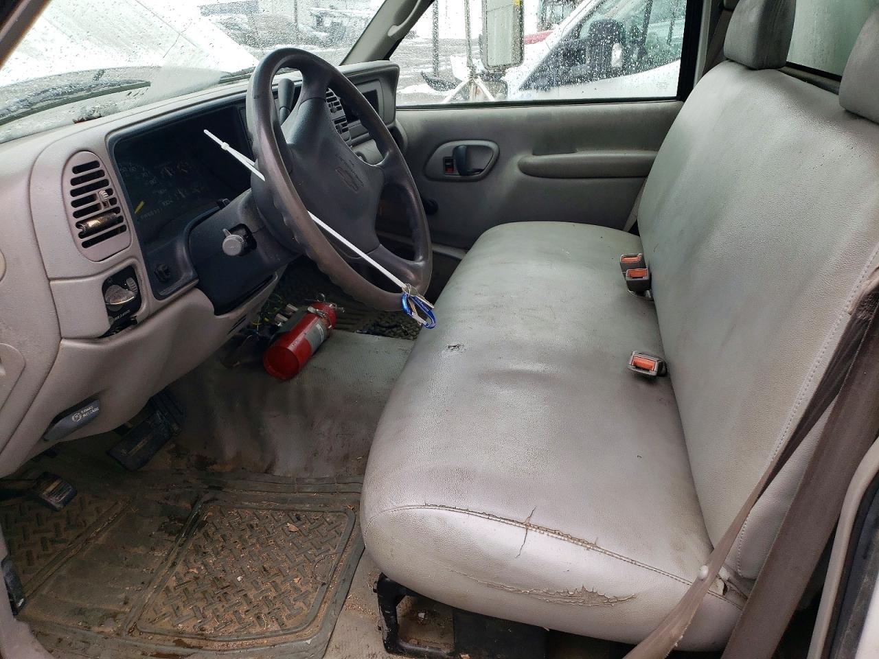 2000 Chevrolet Gmt VIN 1GBKC34J2YF492371 photo 7