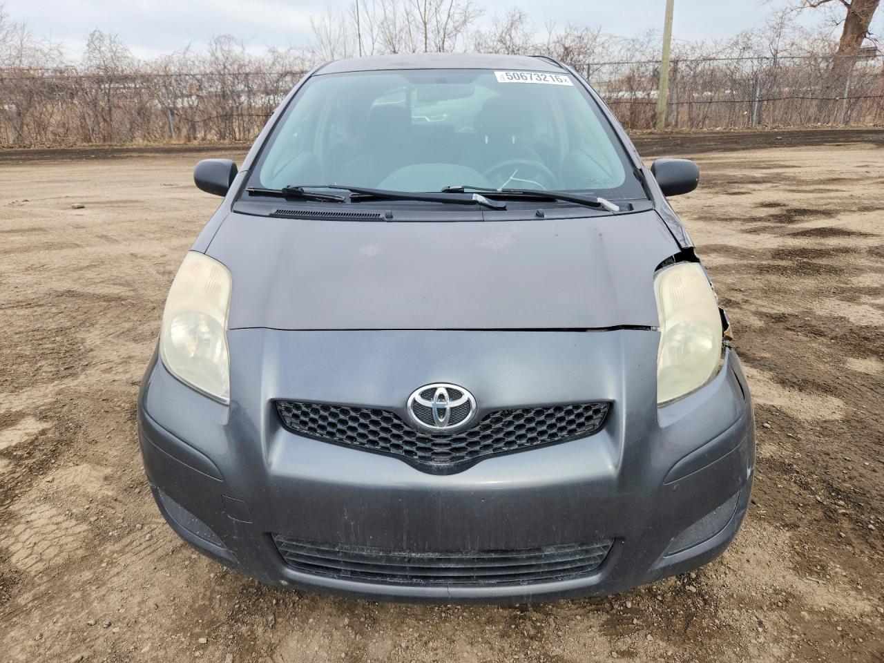 2011 Toyota Yaris VIN JTDJT4K33B5337603 photo 5