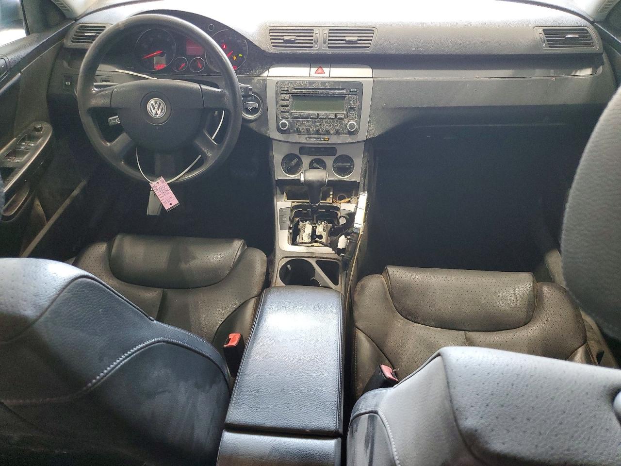 2007 Volkswagen Passat VIN WVWMU73C47E008698 photo 8