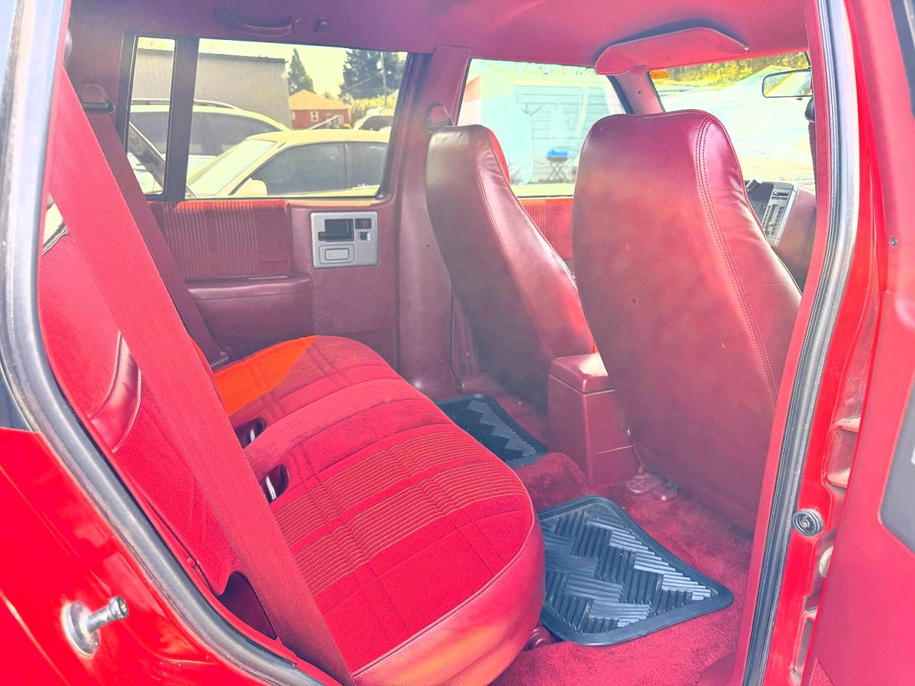 1991 Chevrolet Blazer VIN 1GNDT13Z8M2260740 photo 6