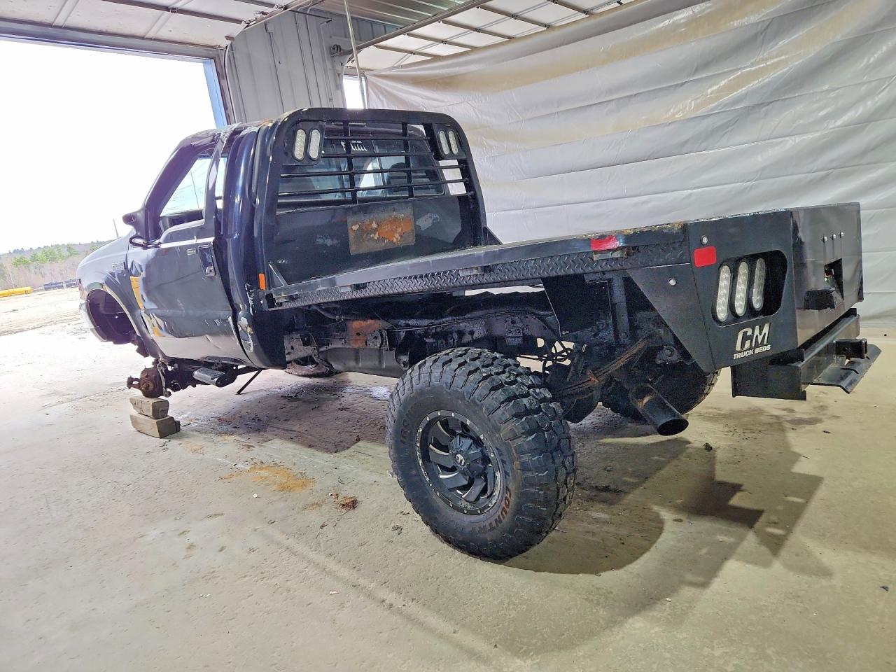 2000 Ford F250 VIN 1FTNF21L3YEC02239 photo 2