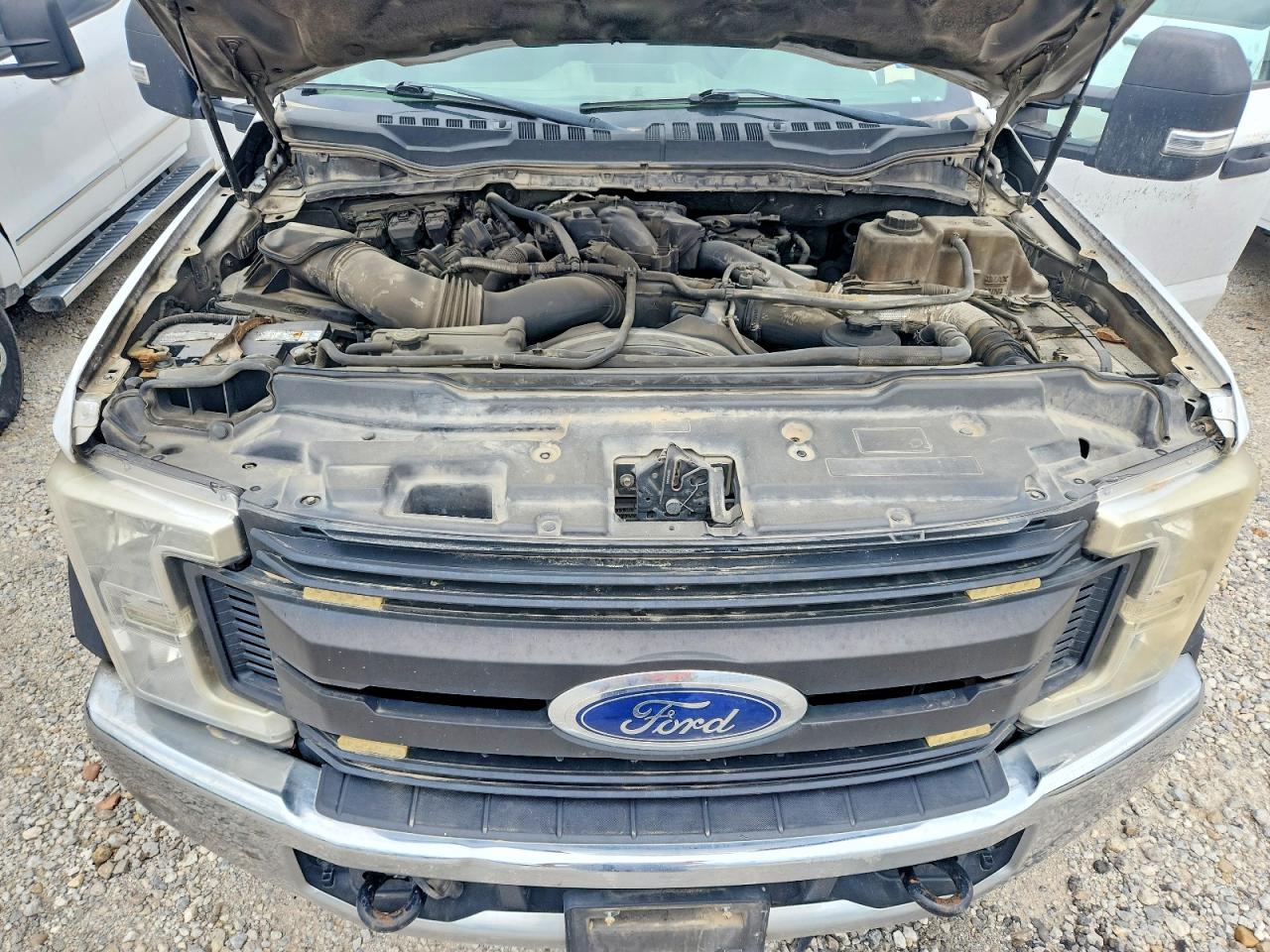 2017 FORD F550 VIN 1FDUF5GT5HEE48905 photo 11