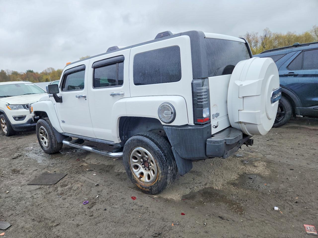 2008 Hummer H3 VIN 5GTEN13E988153521 photo 2