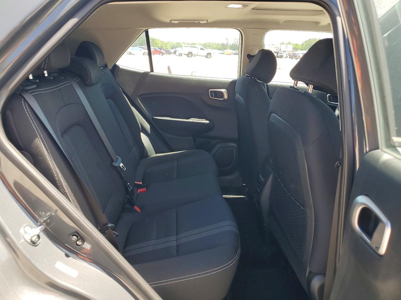 2024 Hyundai Venue VIN KMHRC8A35RU309597 photo 11