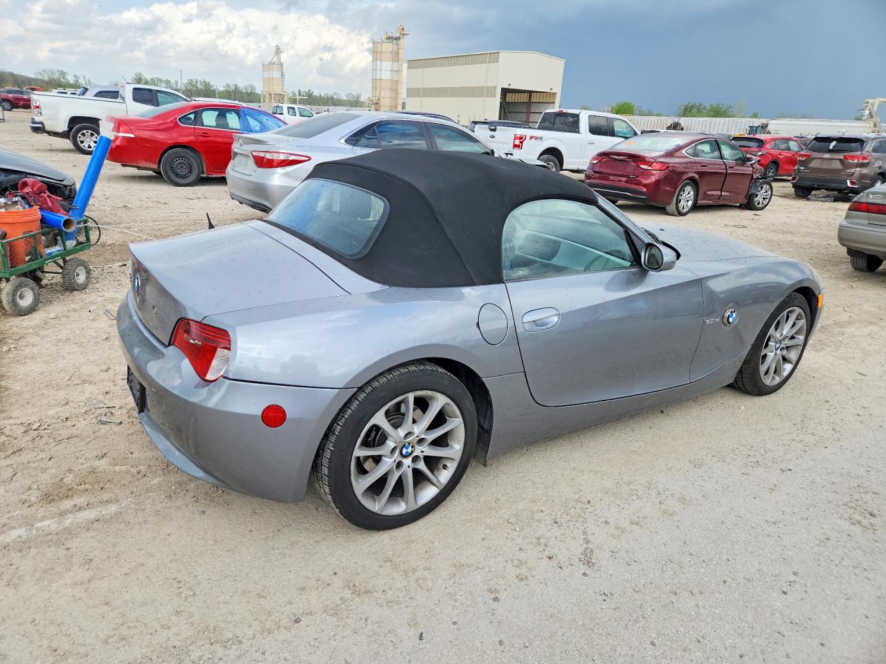 2006 BMW Z4 VIN 4USBU53576LX00505 photo 3