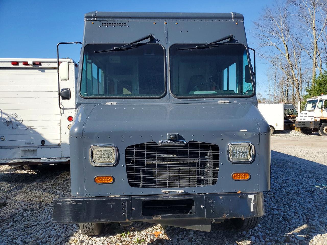 2021 FREIGHTLINER All other VIN 4UZAC2GAXMCMM9417 photo 5