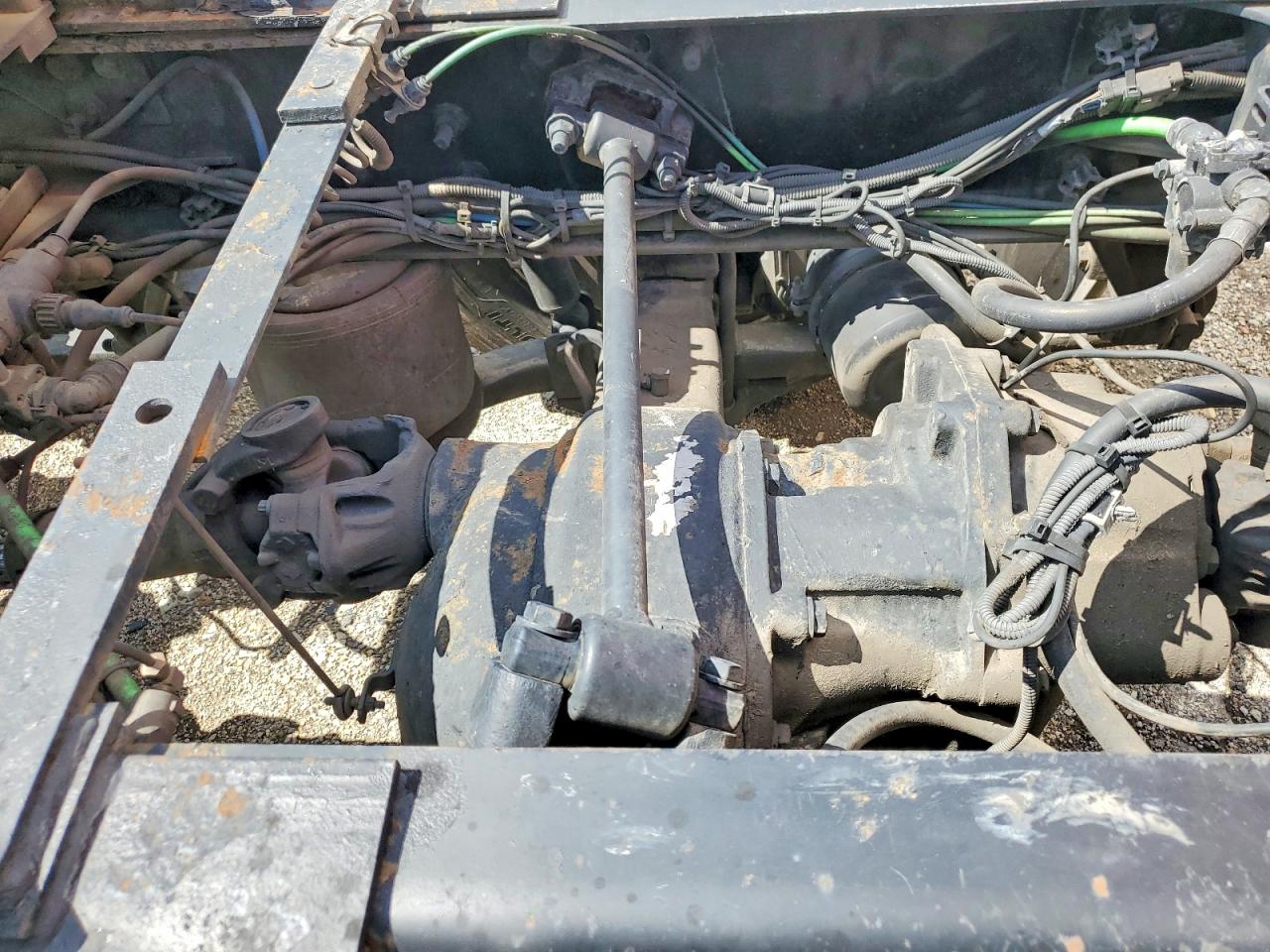 2009 FREIGHTLINER All other VIN 1FUJGLDR59LAH4592 photo 9