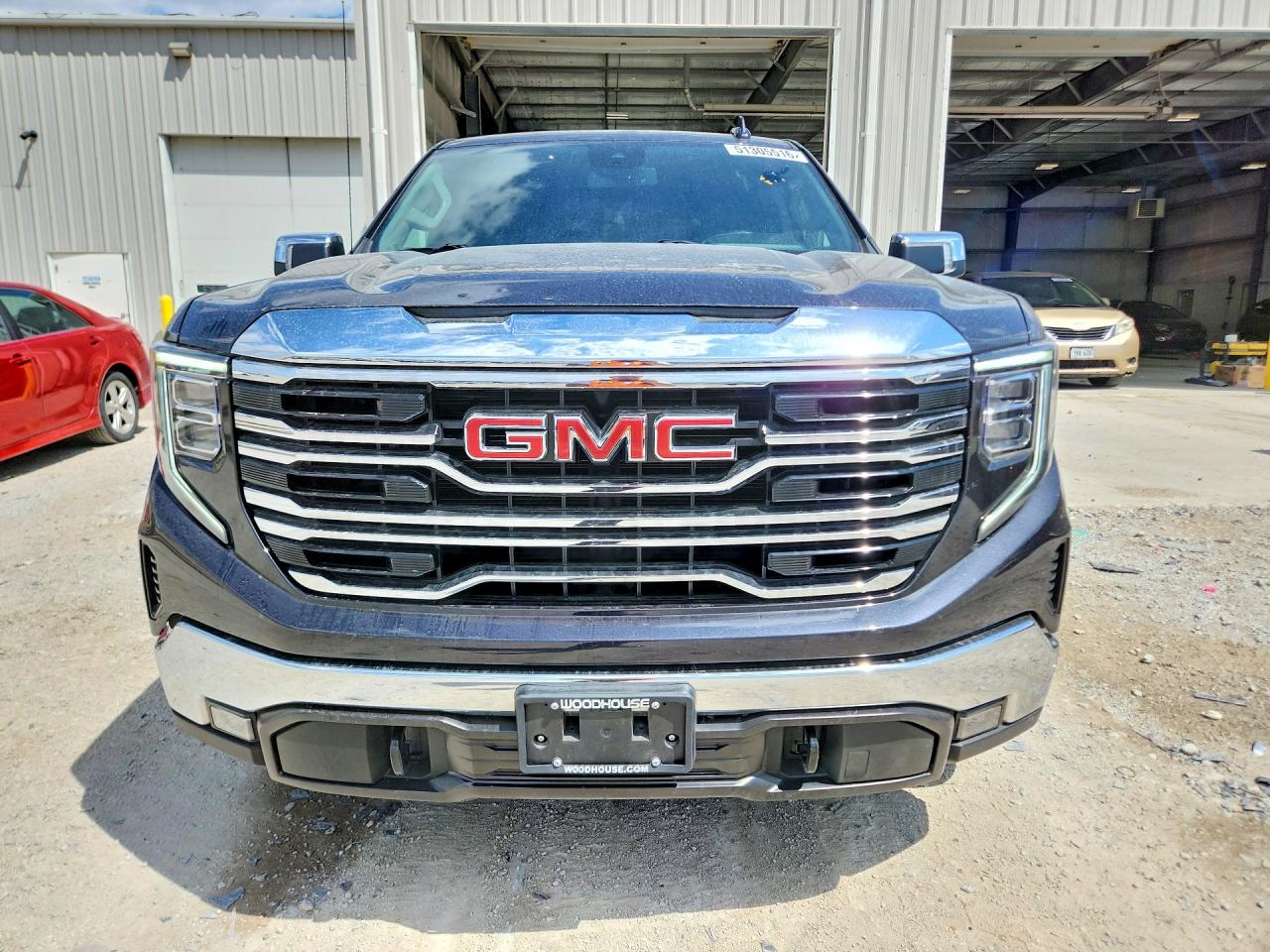 2023 GMC SIERRA VIN 1GTUUDEDXPZ179369 photo 5