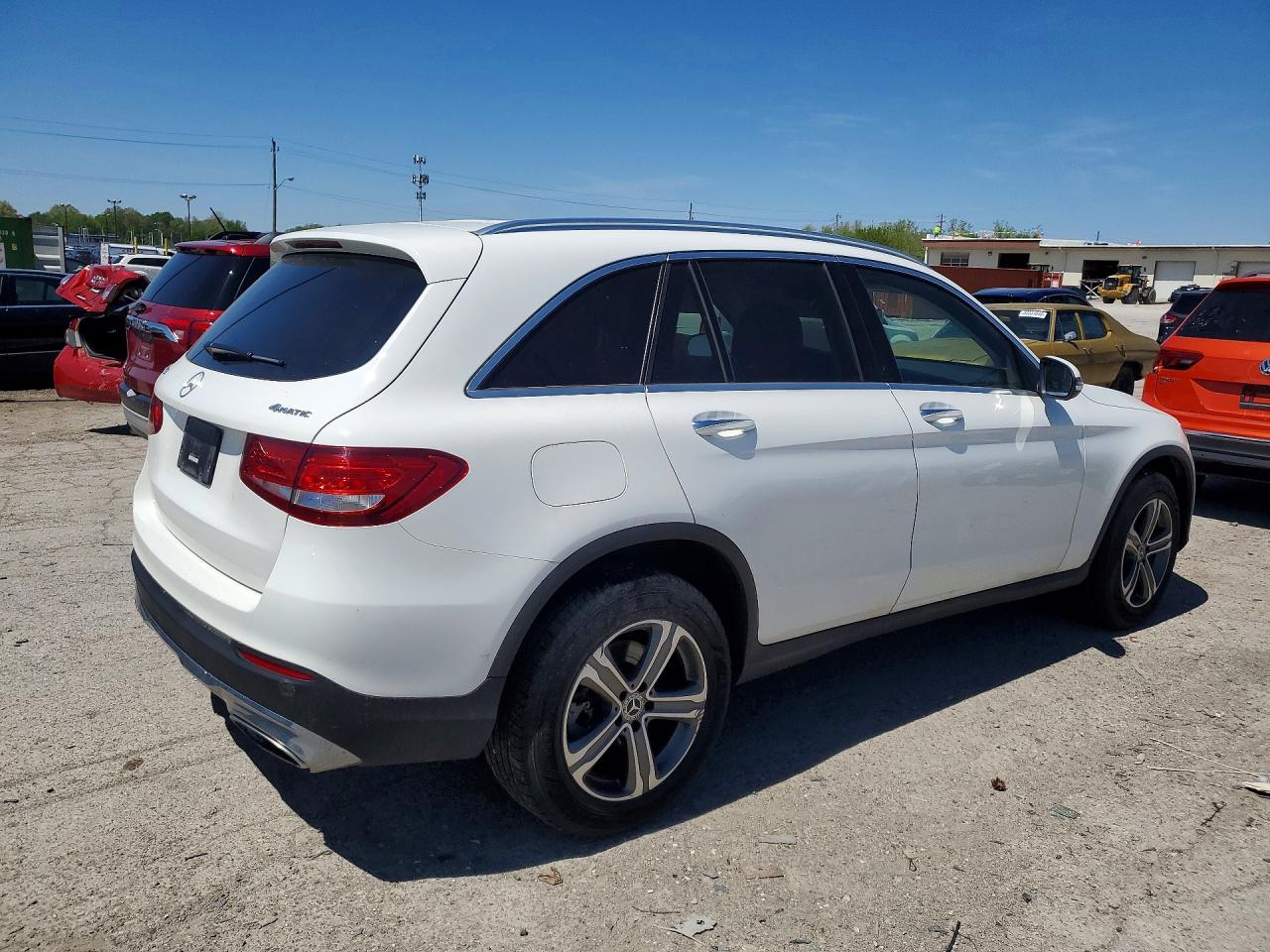 2018 Mercedes-Benz Glc class VIN WDC0G4KB1JV061695 photo 3