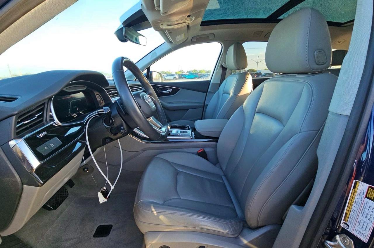 2022 Audi Q7 VIN WA1LXBF79ND006740 photo 11